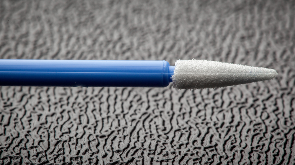 FoamTec HT1014 CleanWIPE Swab Tip Close Up